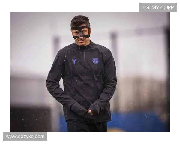 波兰足球新星皮耶图谢夫斯基崭露头角 波兰足球新星皮耶图谢夫斯基崭露头角